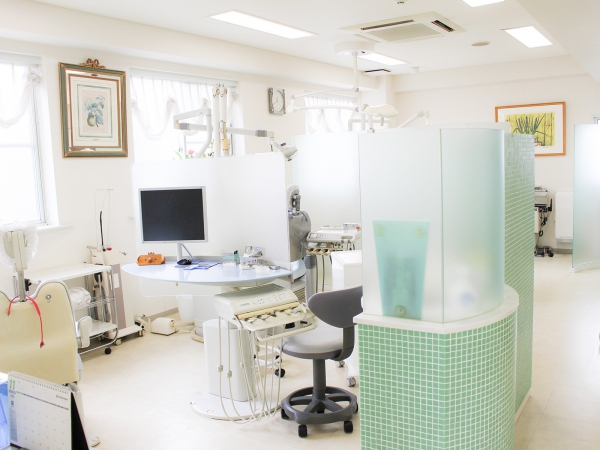 茅ヶ崎市うえだ歯科 診察室